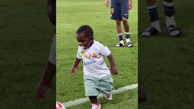 Lamine yamal and his little brother 😍 #fcbarcelona #lamineyamal #shorts