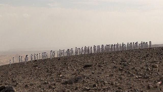 Models pose nude for spencer tunick shoot in israel