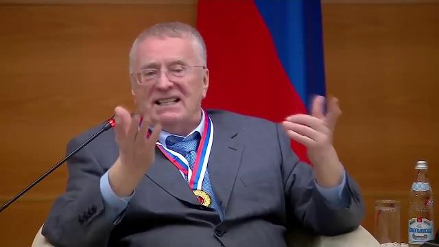 Жириновский: в 2024 году путин изменит россию и конституцию